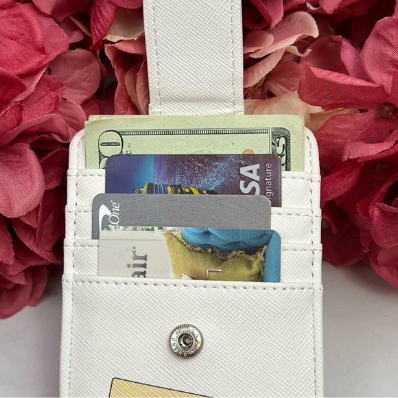 Harry Potter Hedwig the Owl Hogwarts Slim Wallet - Picture 8 of 11